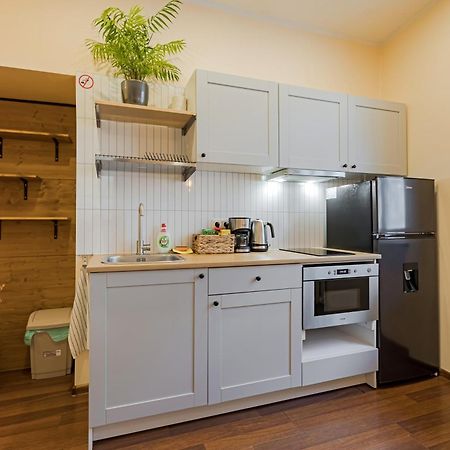 Cozy Studio And Standard Apartments In The Heart Of Oldtown Vilnius Ngoại thất bức ảnh